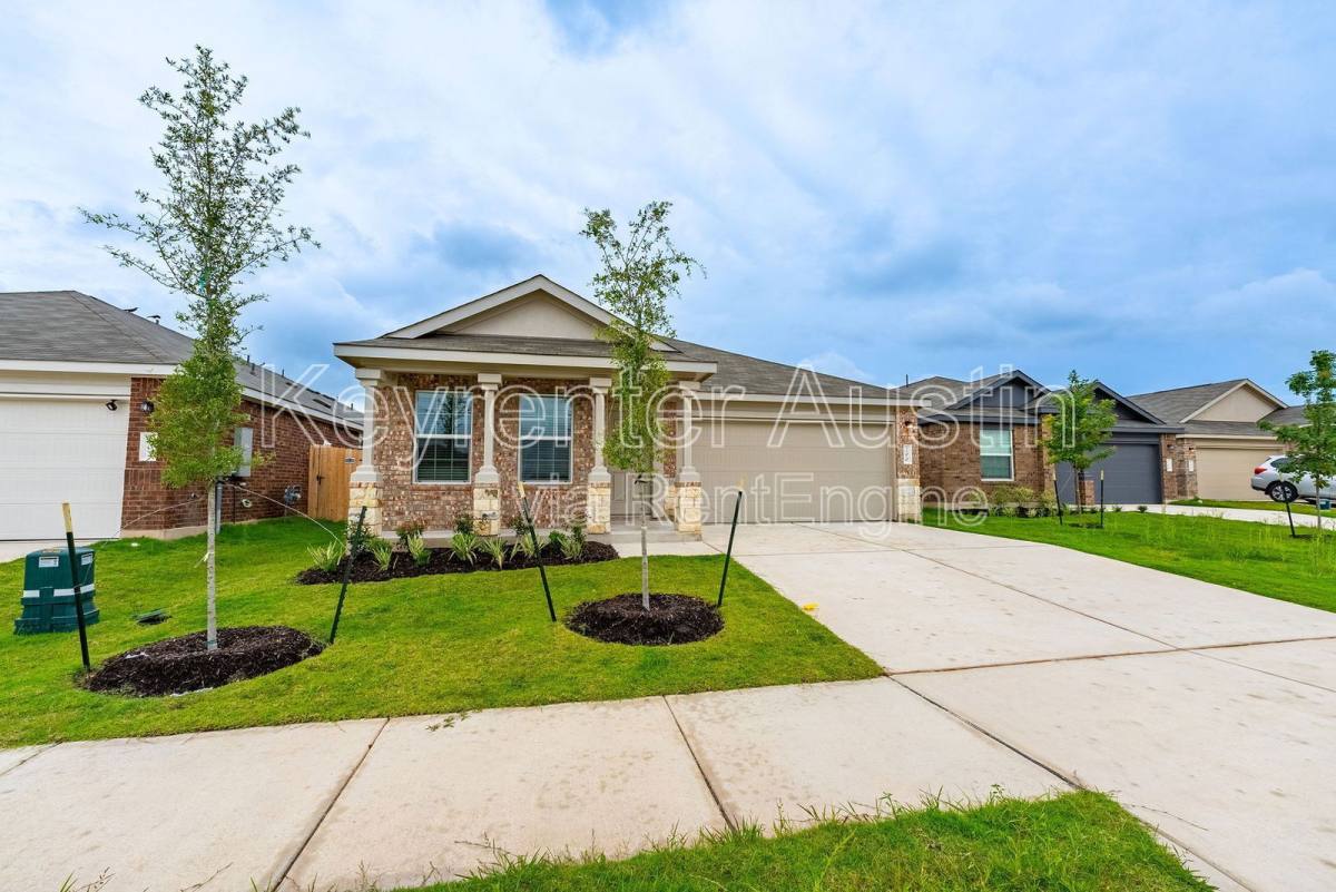 House for rent at 200 Camargue Dr, Hutto, TX 78634