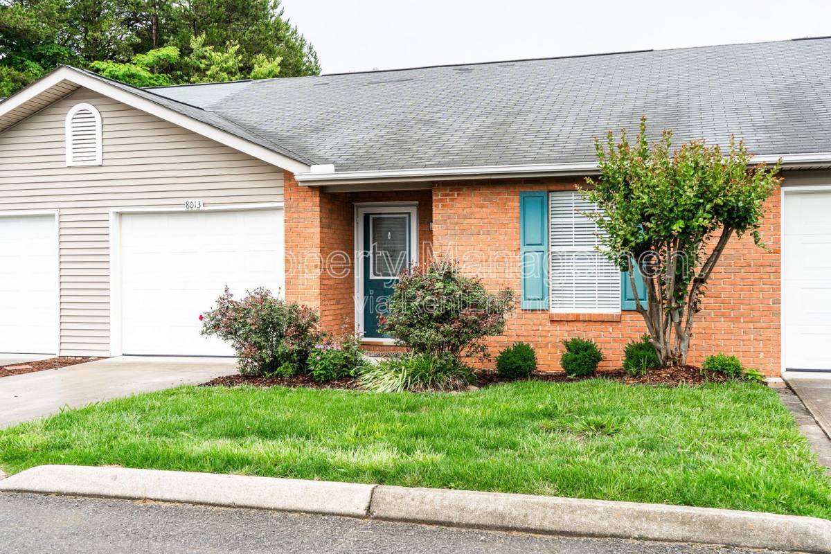 Condo for rent at 8013 Keybridge Way, Powell, TN 37849