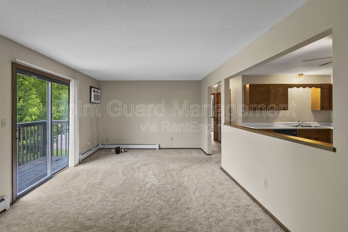 Apartment for rent at 4101 S Locust Dr #5, Sioux Falls, SD 57105