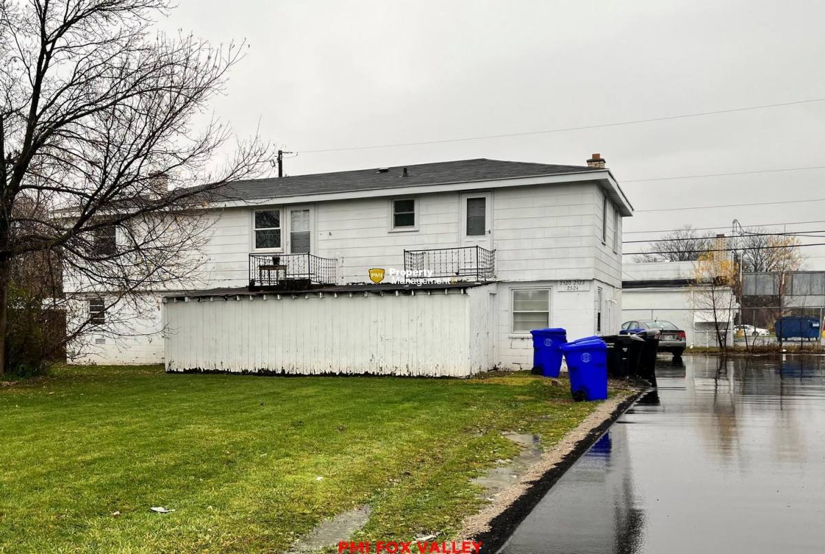 Apartment for rent at 2522 Carleton Ave #3, Appleton, WI 54915