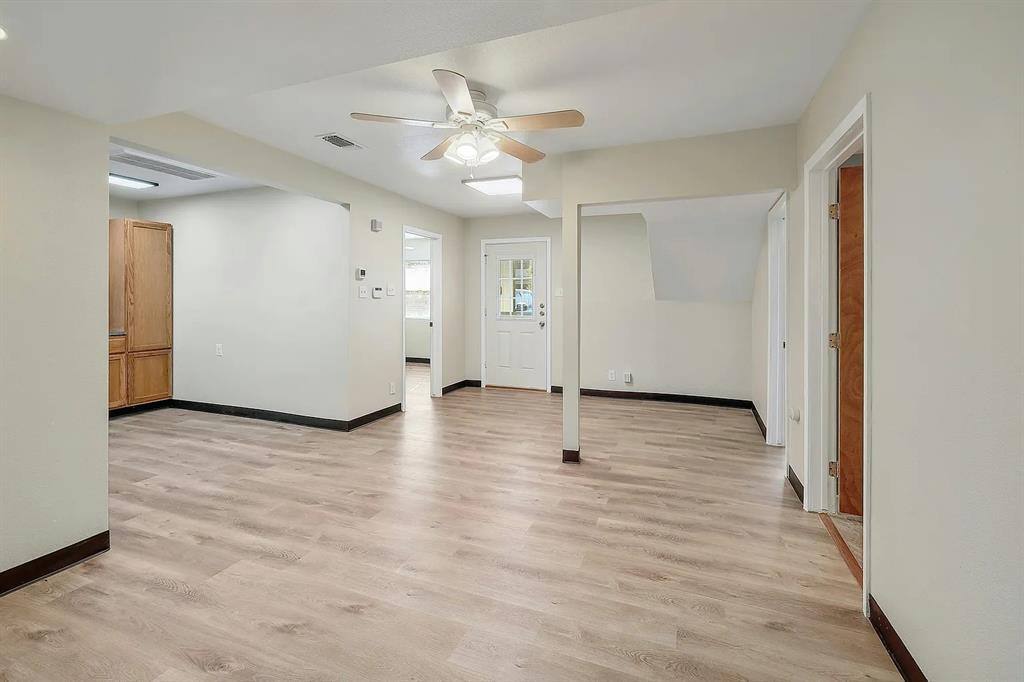 Townhouse for rent at 102 E 52nd St #B, Austin, TX 78751