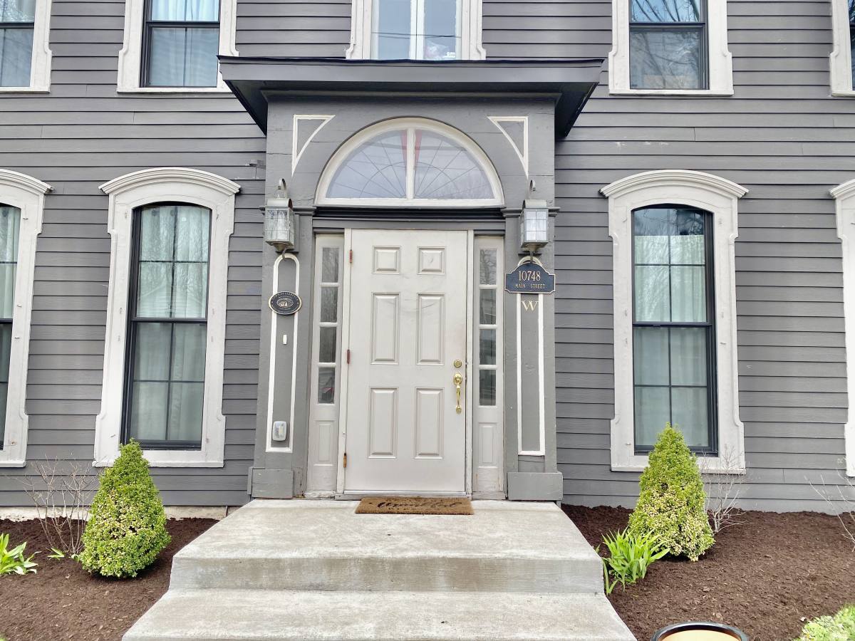 Apartment for rent at 10748 Main St E, Clarence, NY 14031