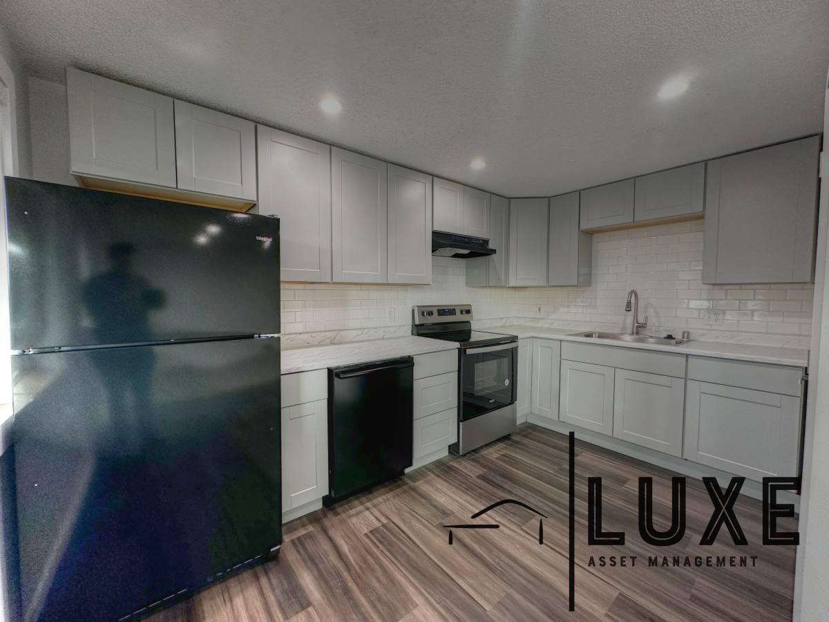 Apartment for rent at 25523 Lawson St #2, Black Diamond, WA 98010