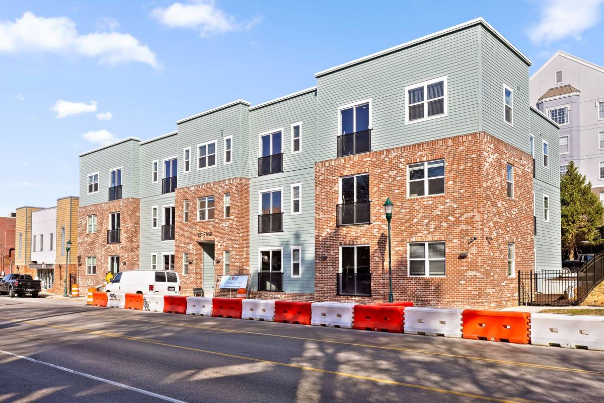 Apartment for rent at 621 E Martin Luther King Blvd, Chattanooga, TN 37403