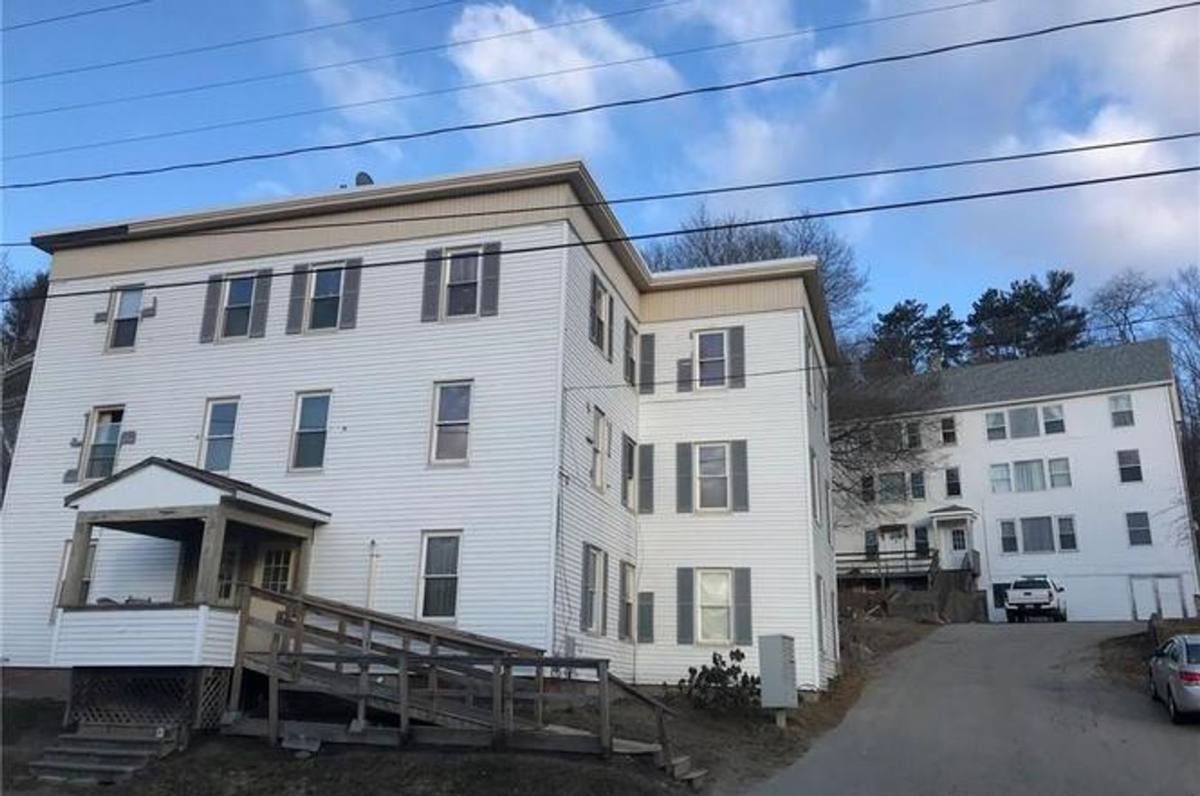 Apartment for rent at 95-97 Summer St, Gardiner, ME 04345