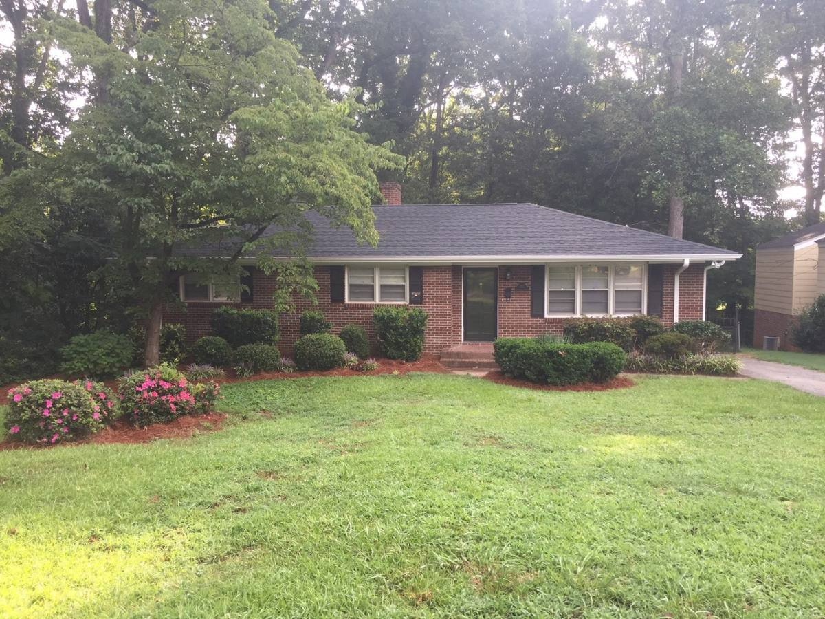 House for rent at 123 Canterbury Rd, Spartanburg, SC 29302