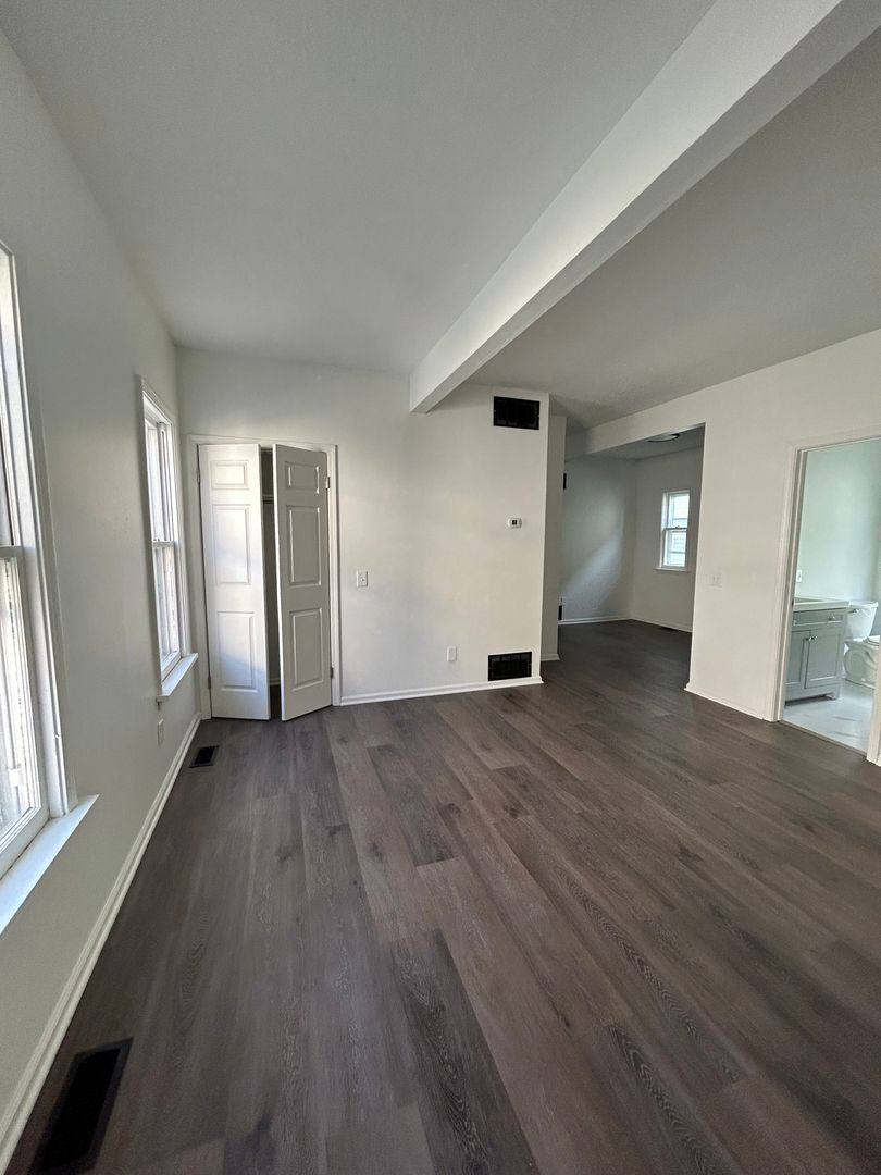 Apartment for rent at 5 Karges Place, Rochester, NY 14620