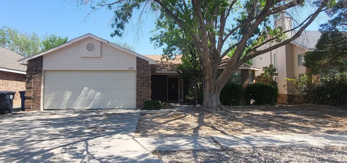 House for rent at 4629 Homestead Trail NW, Albuquerque, NM 87120