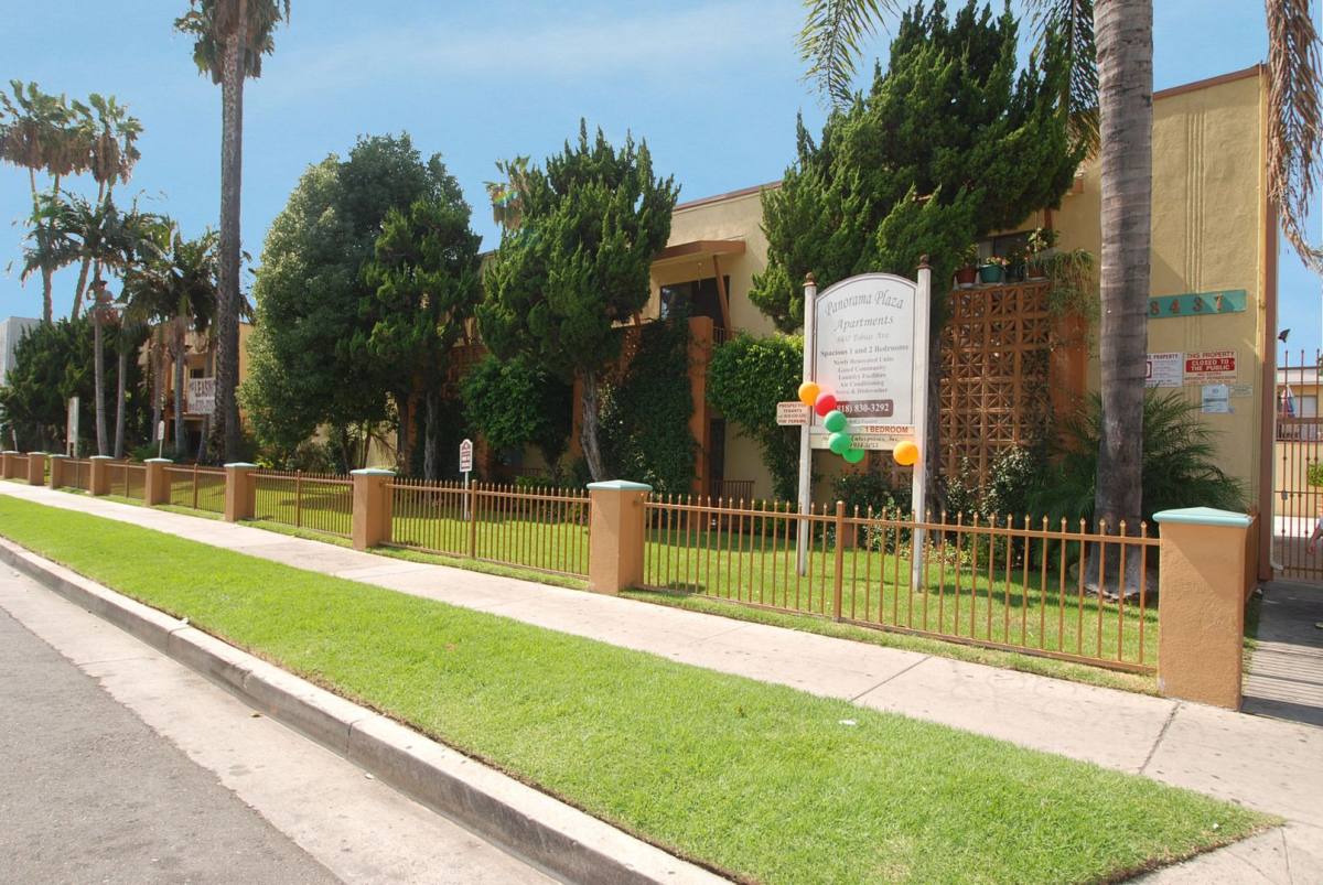 Apartment for rent at 8427, 8437 Tobias Ave, Panorama City, CA 91402