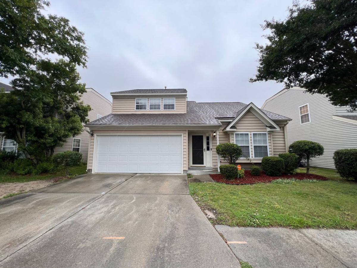 House for rent at 402 Stonegate Way, Suffolk, VA 23435