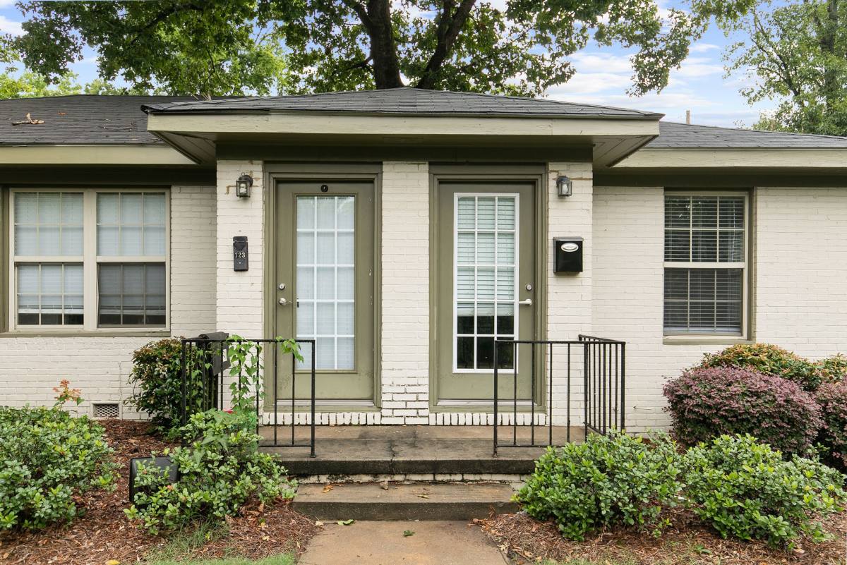 Apartment for rent at 731 16th Ave S, Birmingham, AL 35205