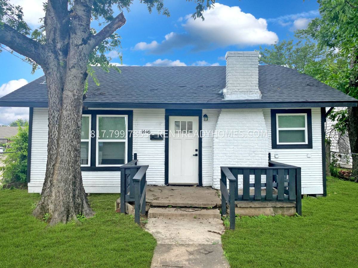 House for rent at 1446 E Ann Arbor Ave, Dallas, TX 75216