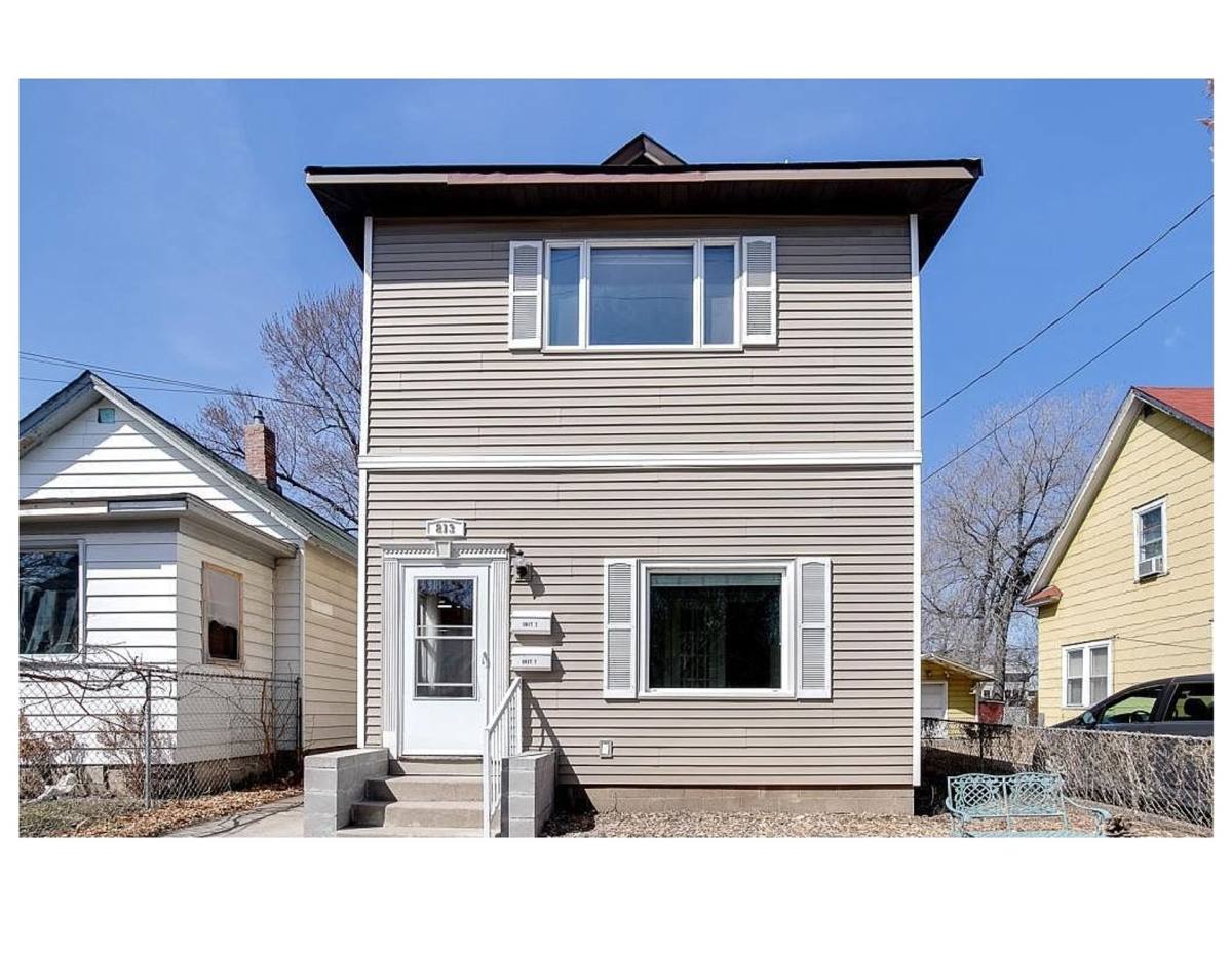 Apartment for rent at 813 N Capitol Heights, Saint Paul, MN 55103
