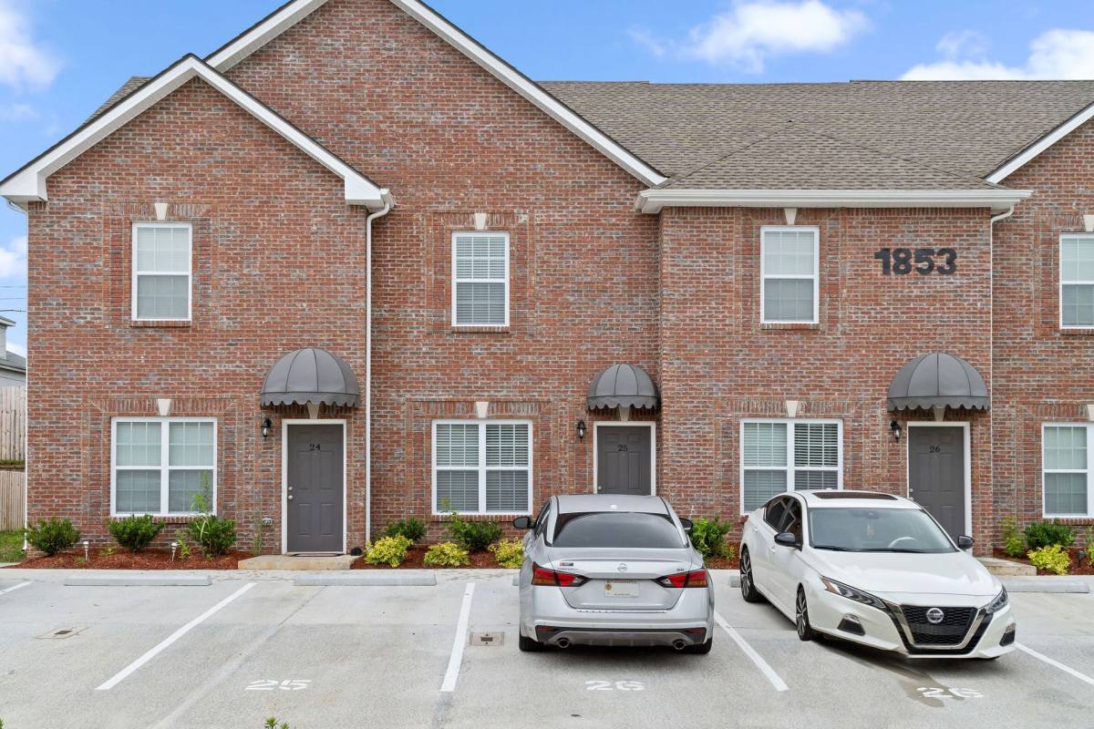Apartment for rent at 1853 Madison, Clarksville, TN 37043