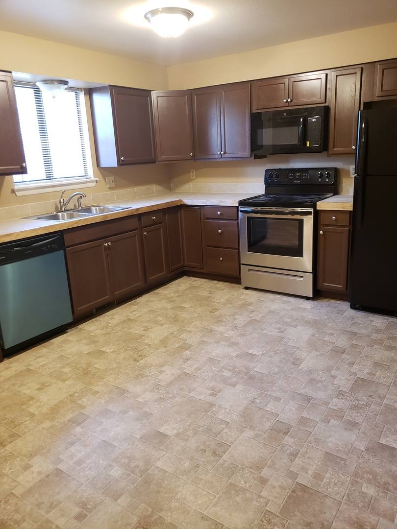 Apartment for rent at 200 E St Clair, Longmont, CO 80501