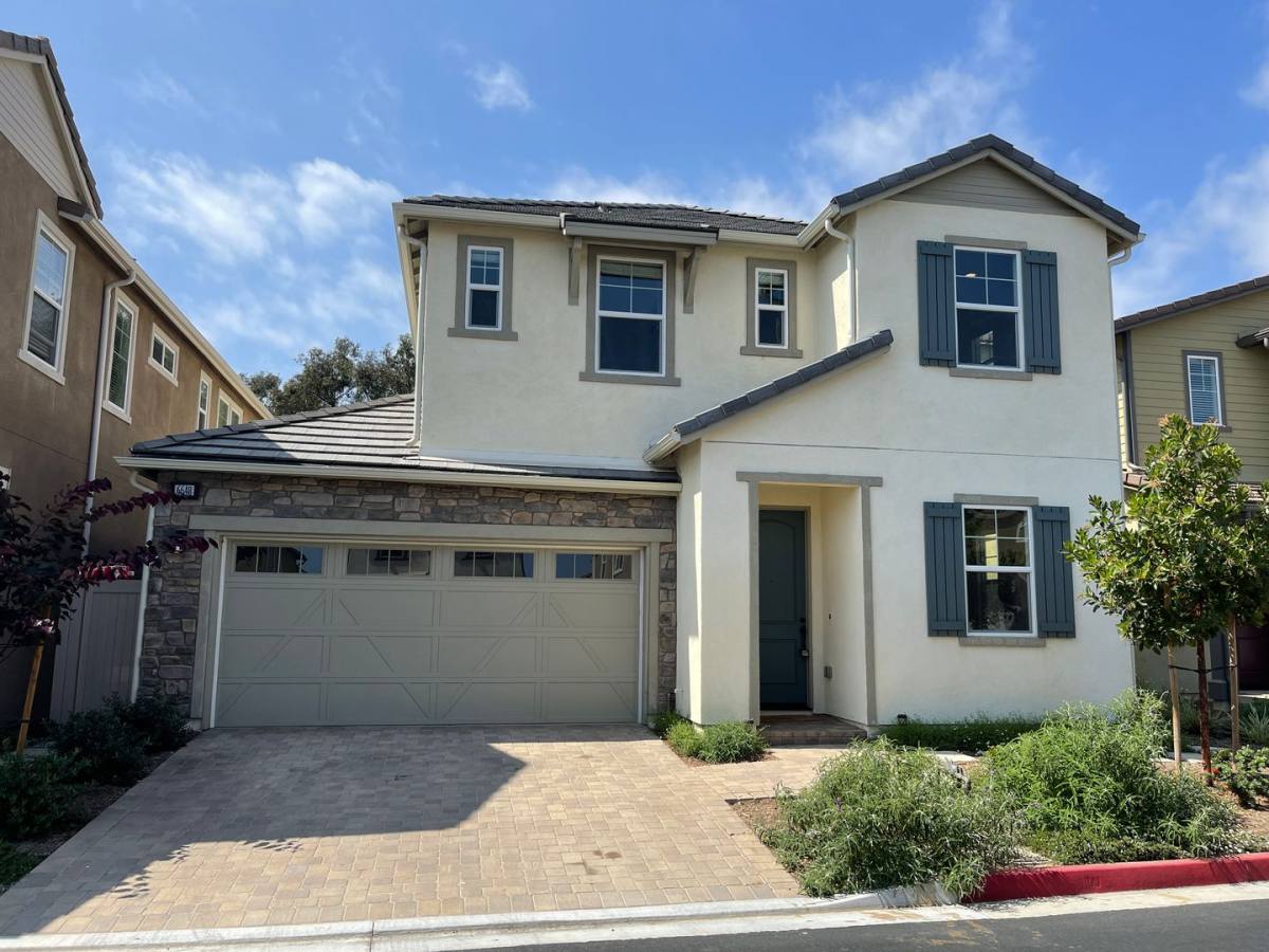 Townhouse for rent at 6648 Sand Castle Place, Goleta, CA 93117