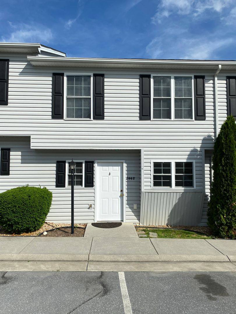2446 Millwood Loop, Harrisonburg, VA 22801