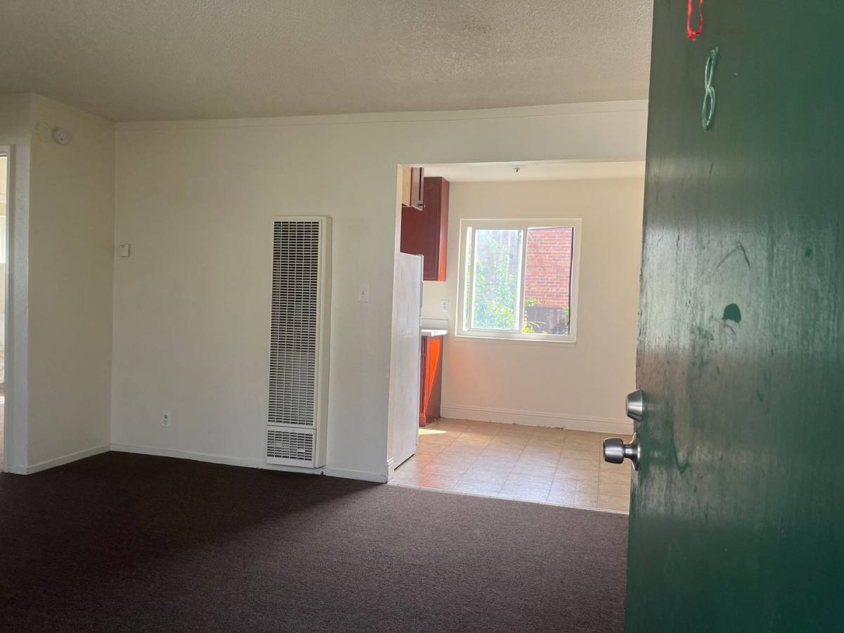Apartment for rent at 248 15th St, Richmond, CA 94801