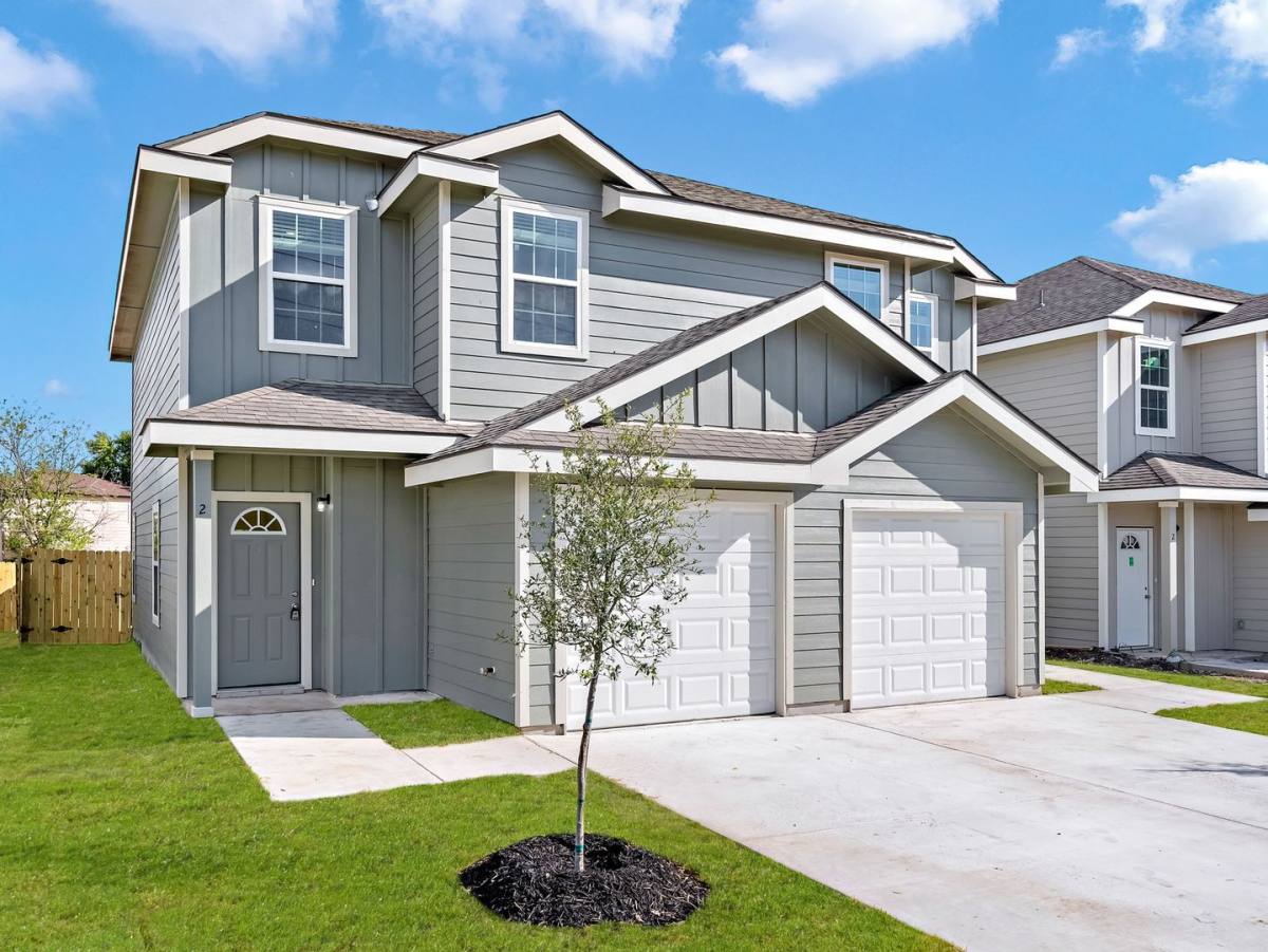Apartment for rent at 6335 Melanzane Ave, San Antonio, TX 78233