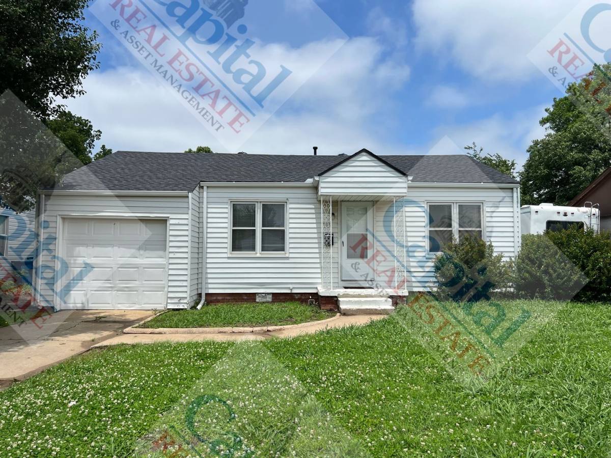 House for rent at 305 E Douglas Dr, Oklahoma City, OK 73110