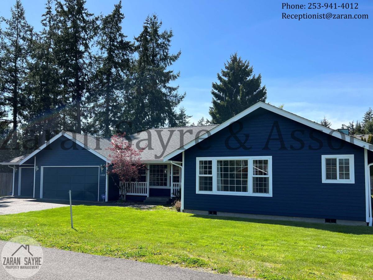 House for rent at 1350 S 250th St, Seattle, WA 98198