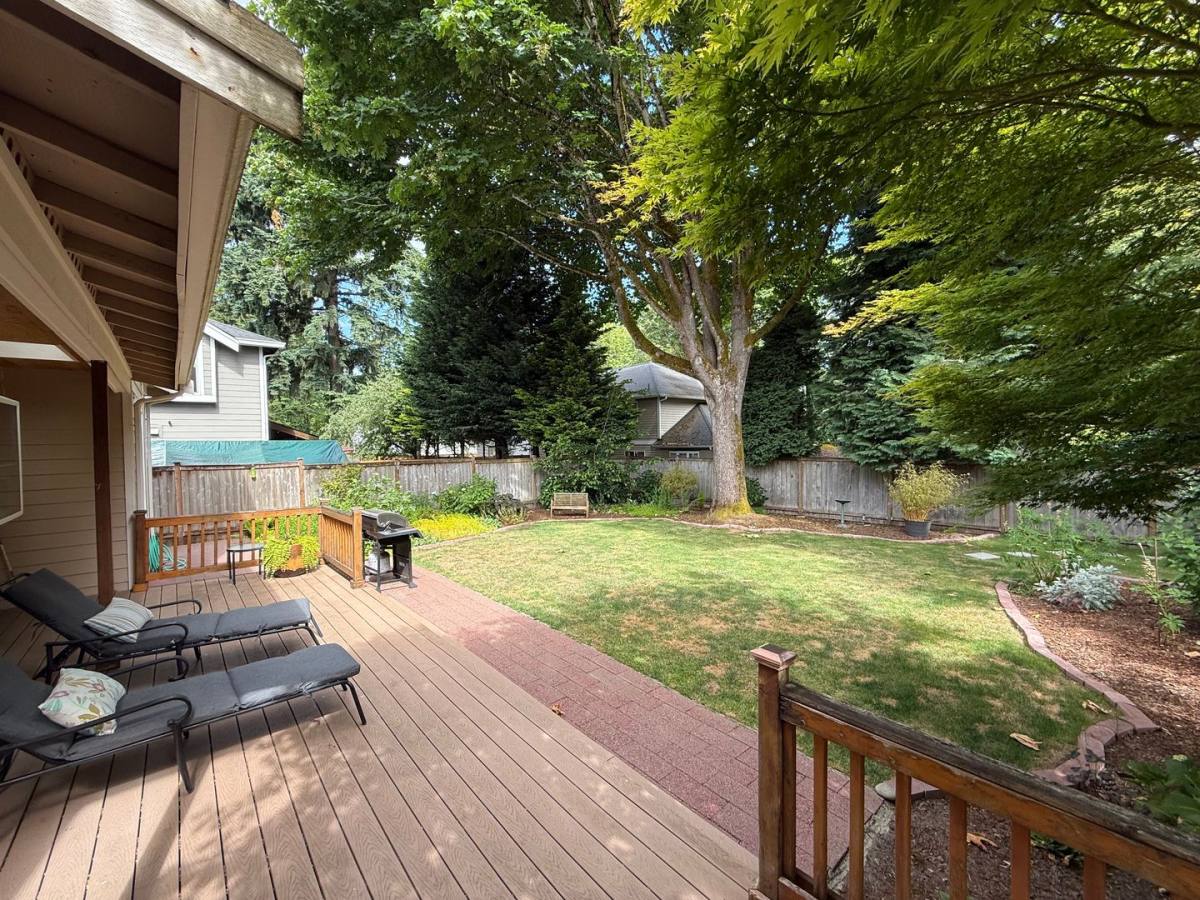 House for rent at 13022 NE 104th St, Kirkland, WA 98033