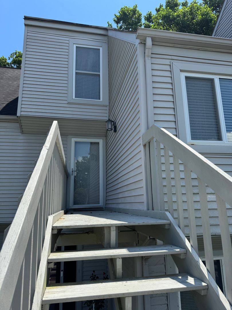 Condo for rent at 1050 21st Ave NW, Hickory, NC 28601