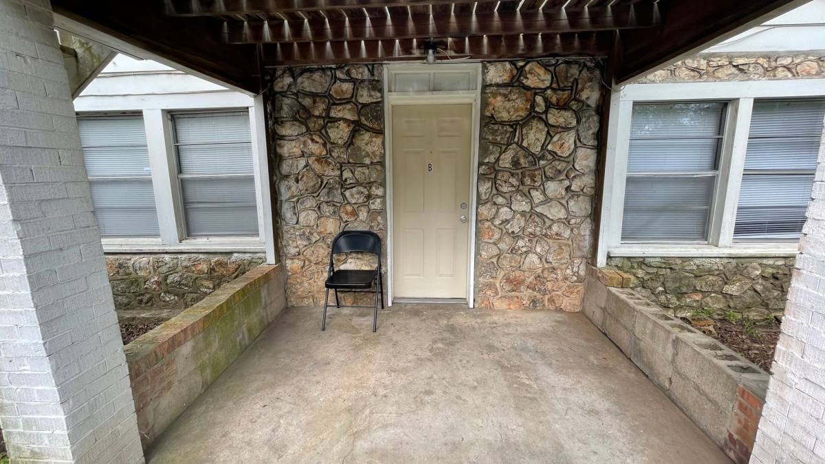 Apartment for rent at 703 1 2 N Vinita, Tahlequah, OK 74464