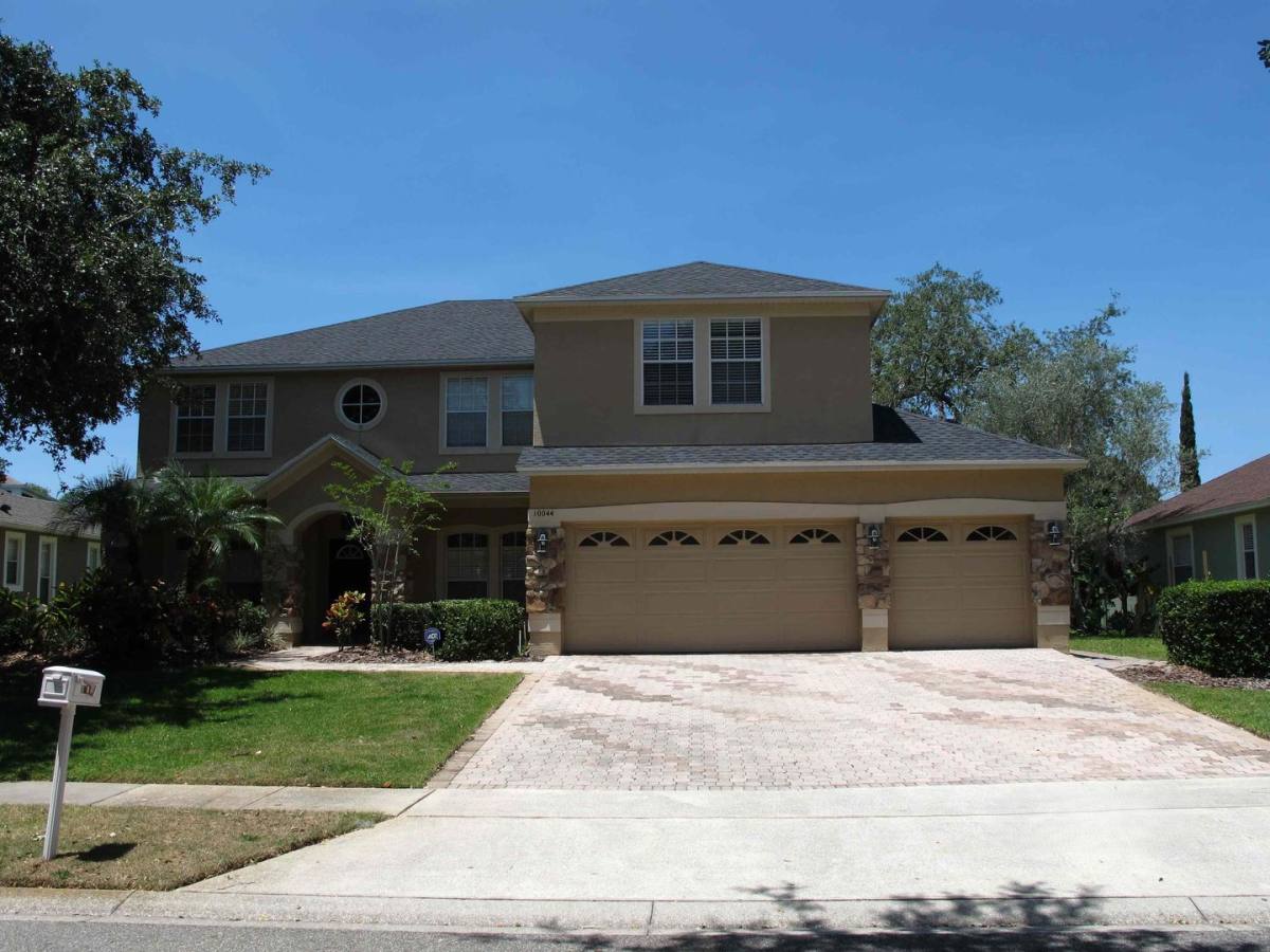 House for rent at 10044 Canopy Tree Court, Orlando, FL 32836