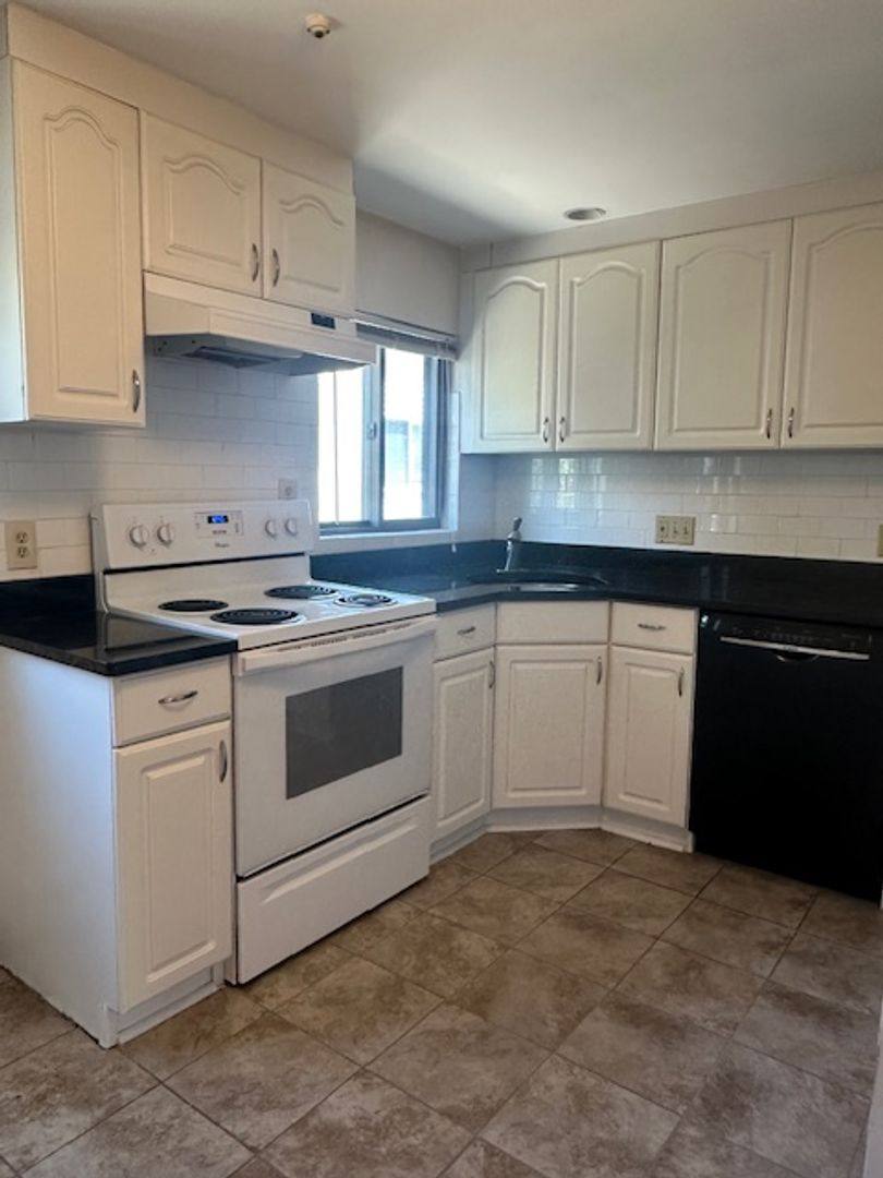 Apartment for rent at 836 Sea St, Quincy, MA 02169