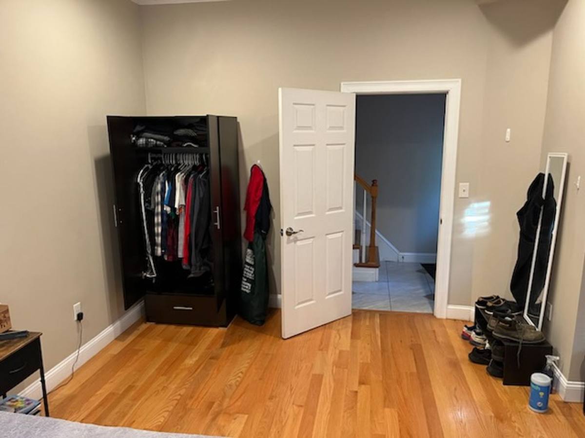 Apartment for rent at 1-2 Boardman Place, Cambridge, MA 02139