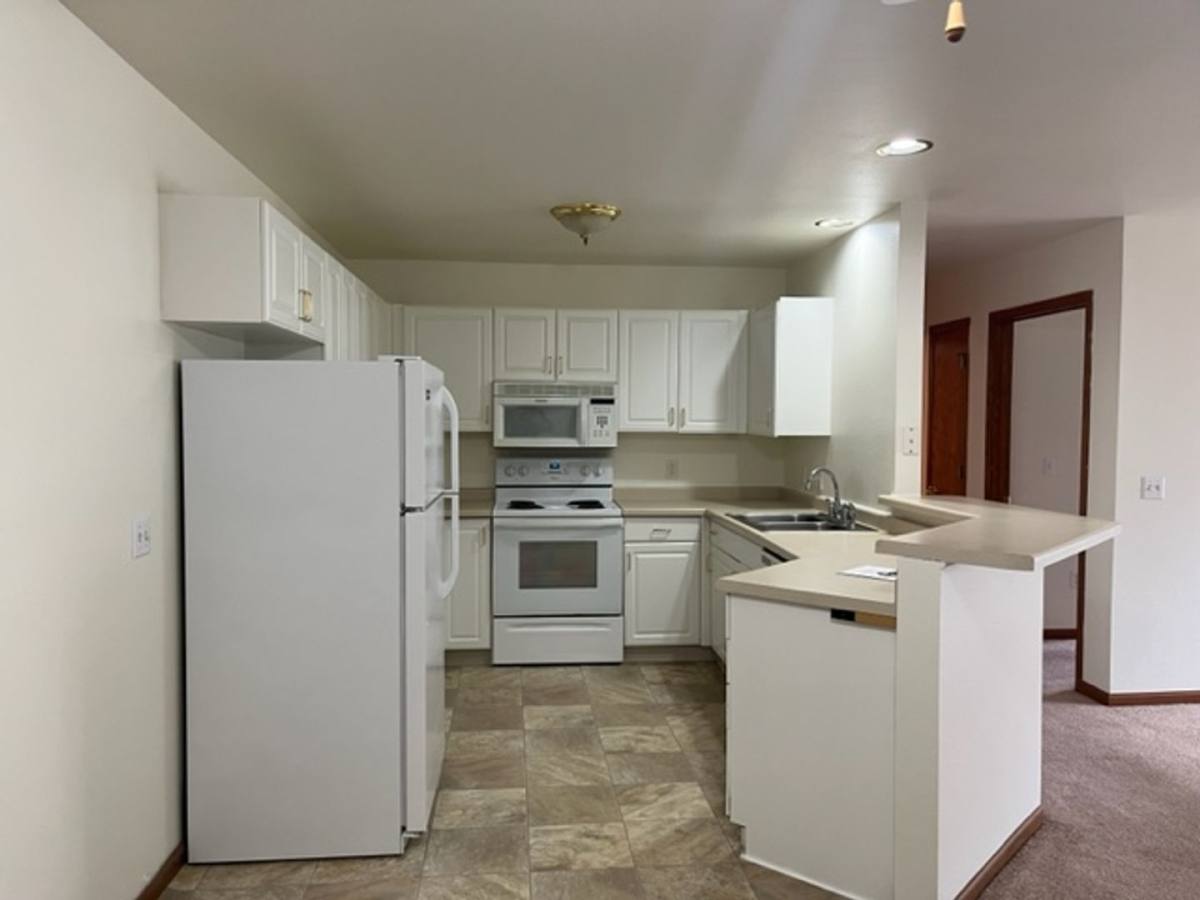 Apartment for rent at 1025-1045 Covered Bridge Rd, Waupaca, WI 54981