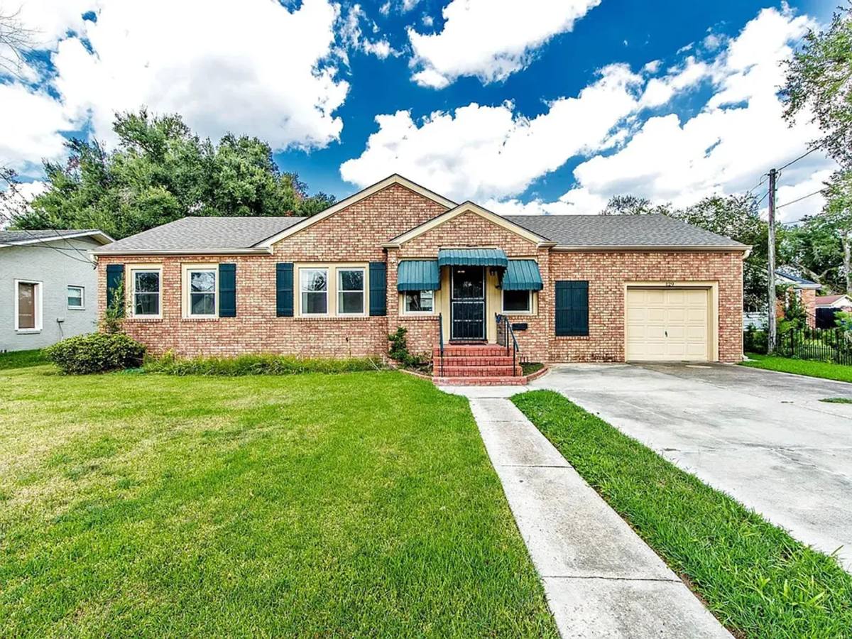 House for rent at 129 Pecan St, Thibodaux, LA 70301