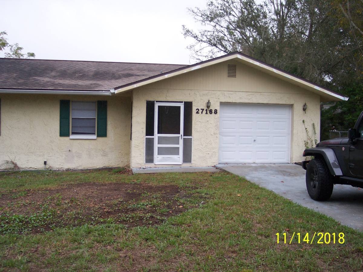 House for rent at 27168 Wakefield Dr, Brooksville, FL 34602