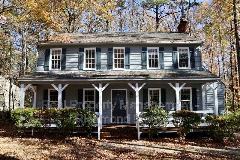 House for rent at 3609 Nuttree Woods Dr, Midlothian, VA 23112