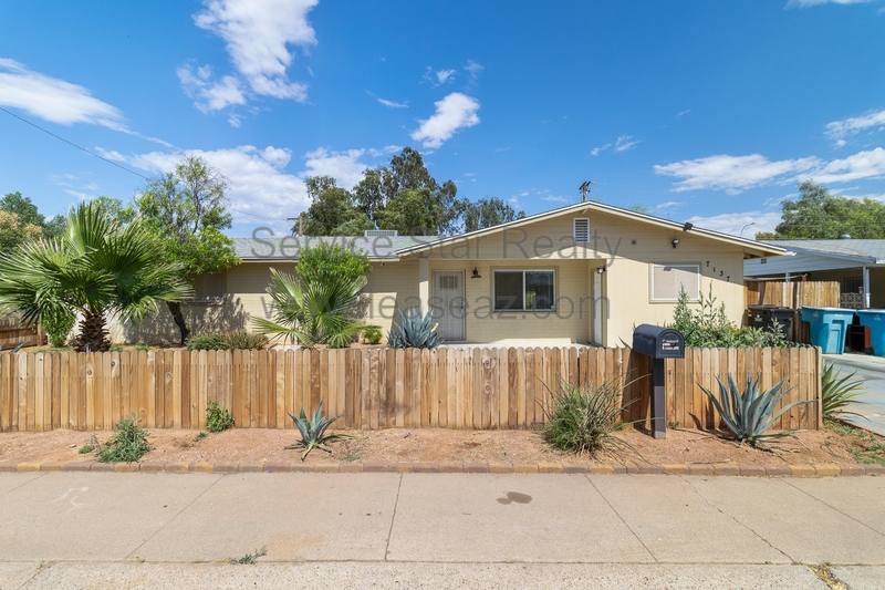 House for rent at 7137 N 33rd Ave, Phoenix, AZ 85051