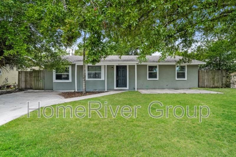 3011 Star St, Tampa, FL 33605