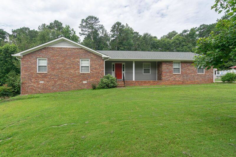 House for rent at 1321 Crooked Creek Rd, Watkinsville, GA 30677