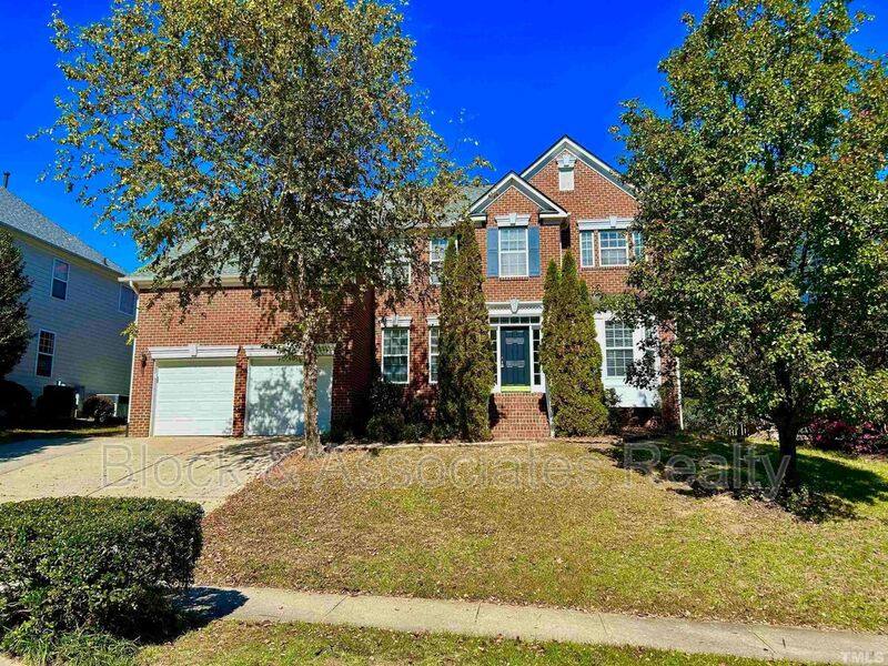 House for rent at 508 Hickorywood Blvd, Cary, NC 27519