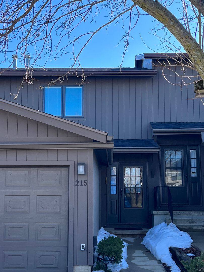 Condo for rent at 215 W Park, Waterloo, IA 50701