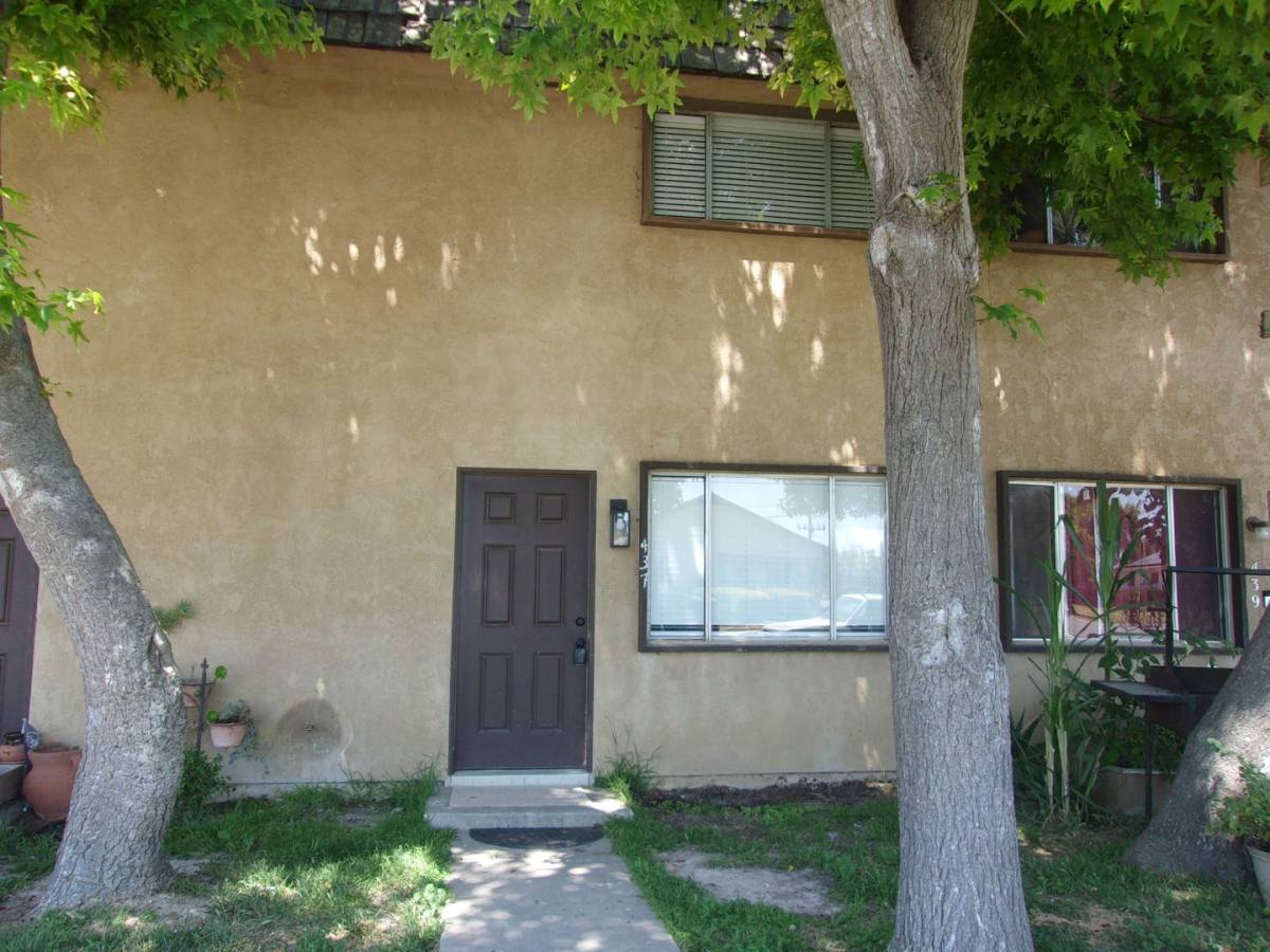 Apartment for rent at 433-441 N K Sstreet, Lompoc, CA 93436