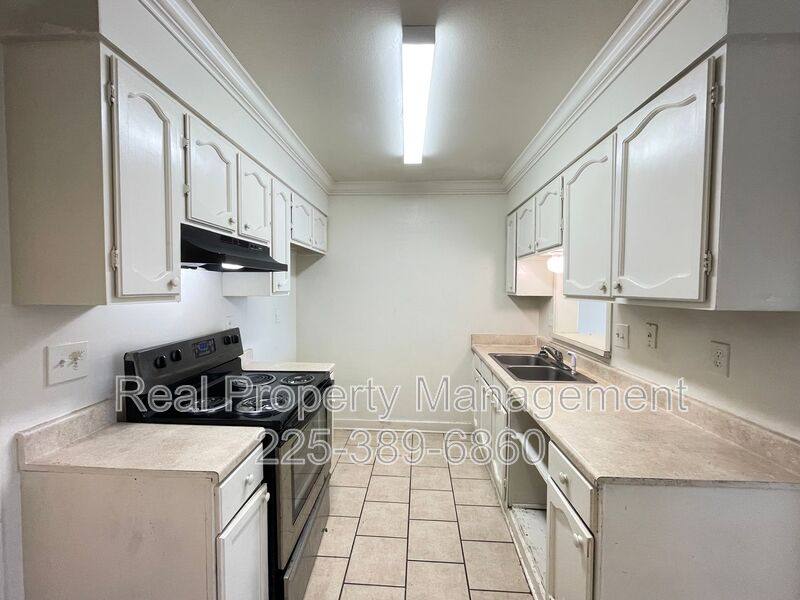 Townhouse for rent at 750 Hospital Rd #H-2, New Roads, LA 70760