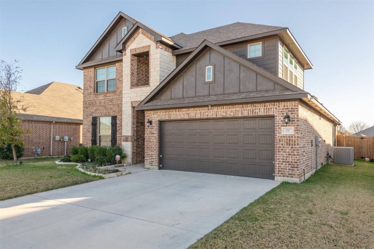 House for rent at 717 Seabourne Dr, Fort Worth, TX 76179