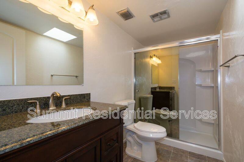 Apartment for rent at 4557 E Bellevue St, Tucson, AZ 85712