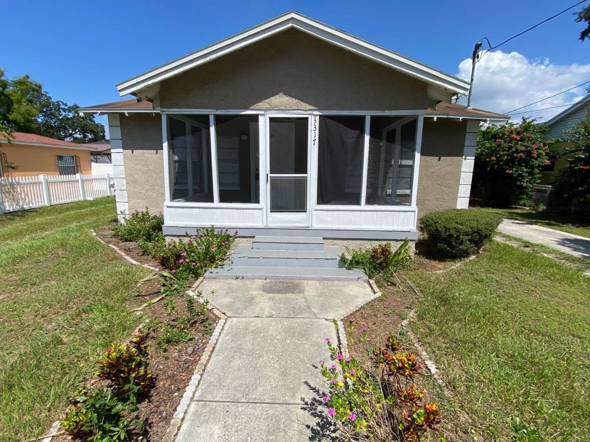 Apartment for rent at 3317 W Pine St, Tampa, FL 33607