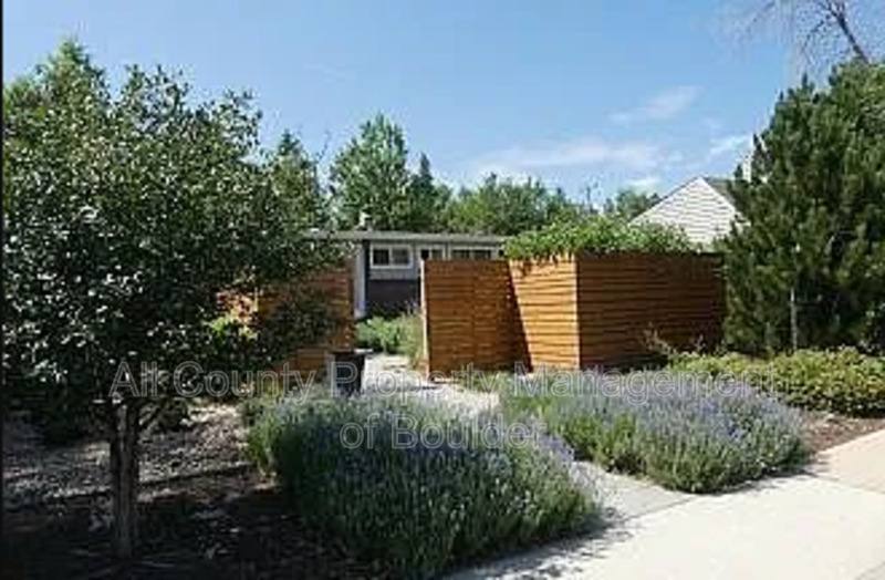 House for rent at 4690 Sioux Dr, Boulder, CO 80303