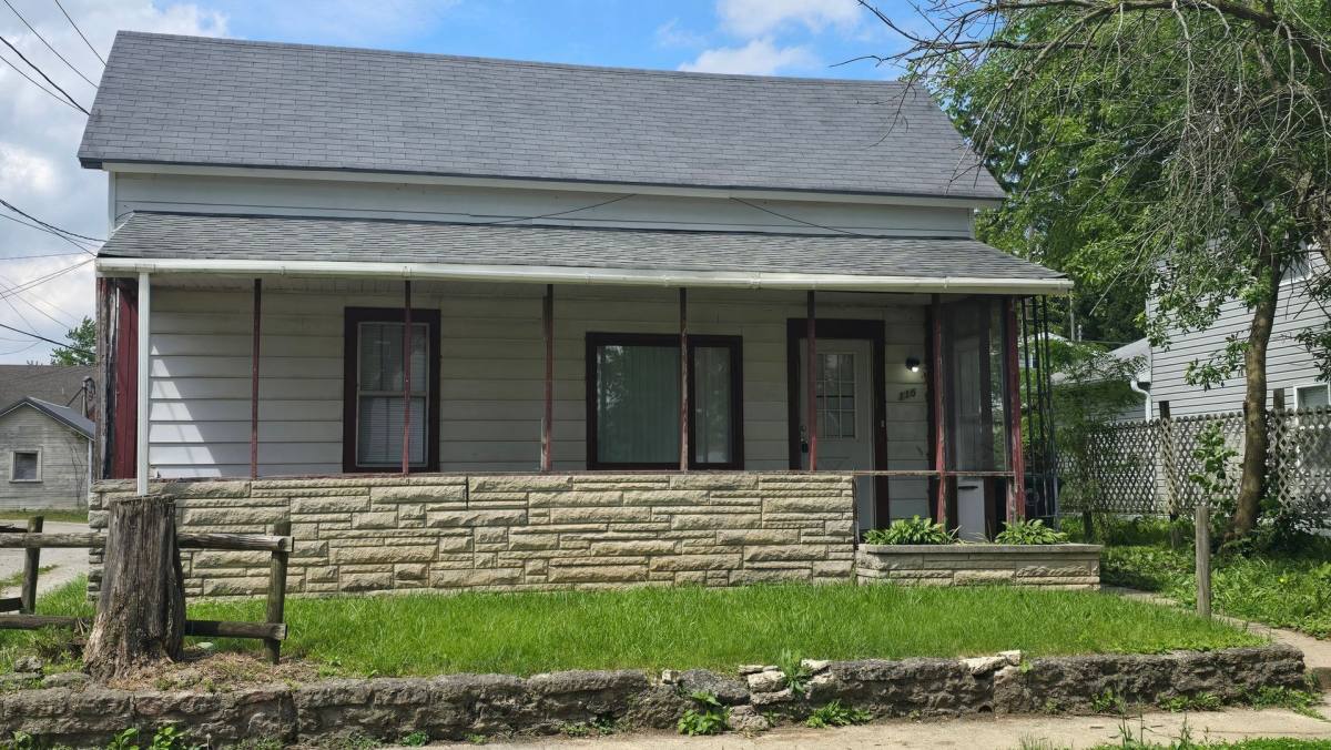 116 E 13th St, Muncie, IN 47302