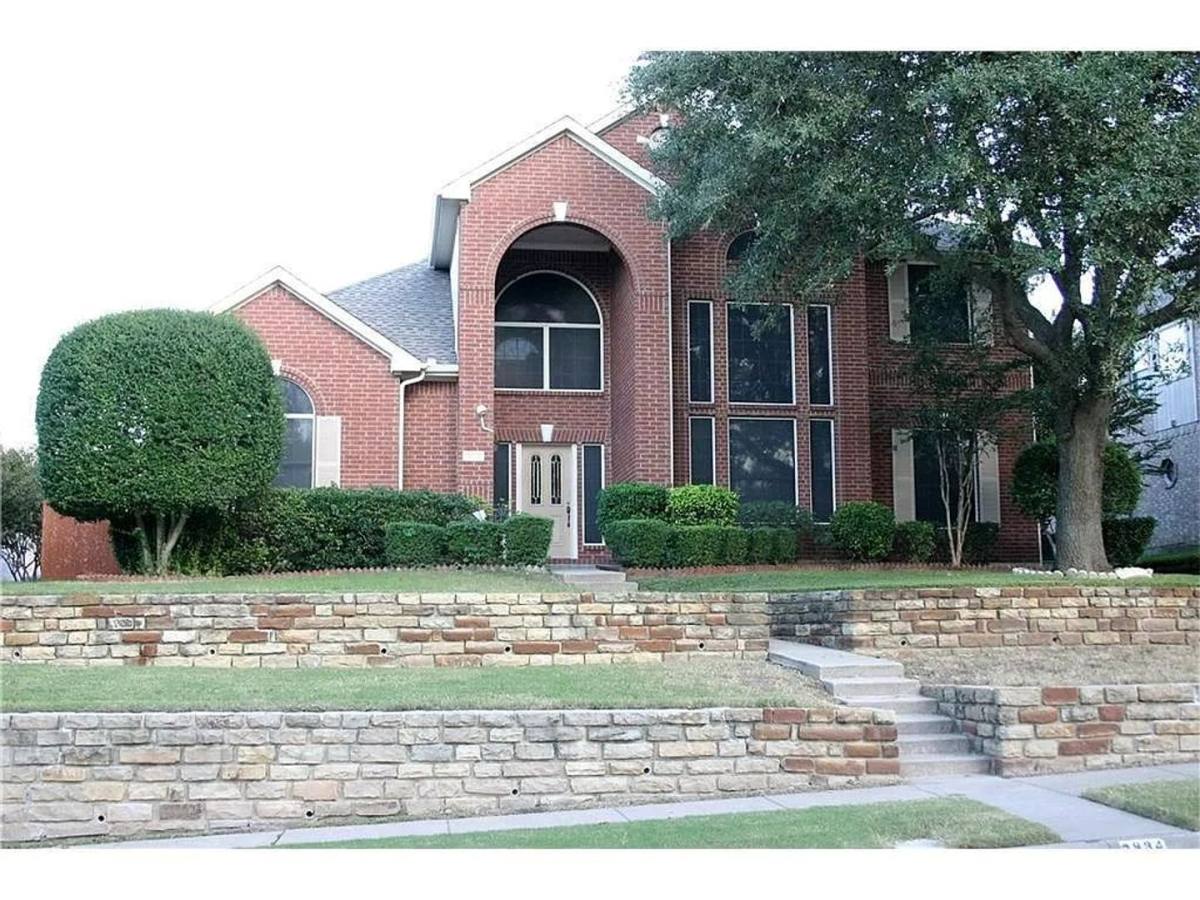 House for rent at 2834 Lincolnshire Dr, Richardson, TX 75082