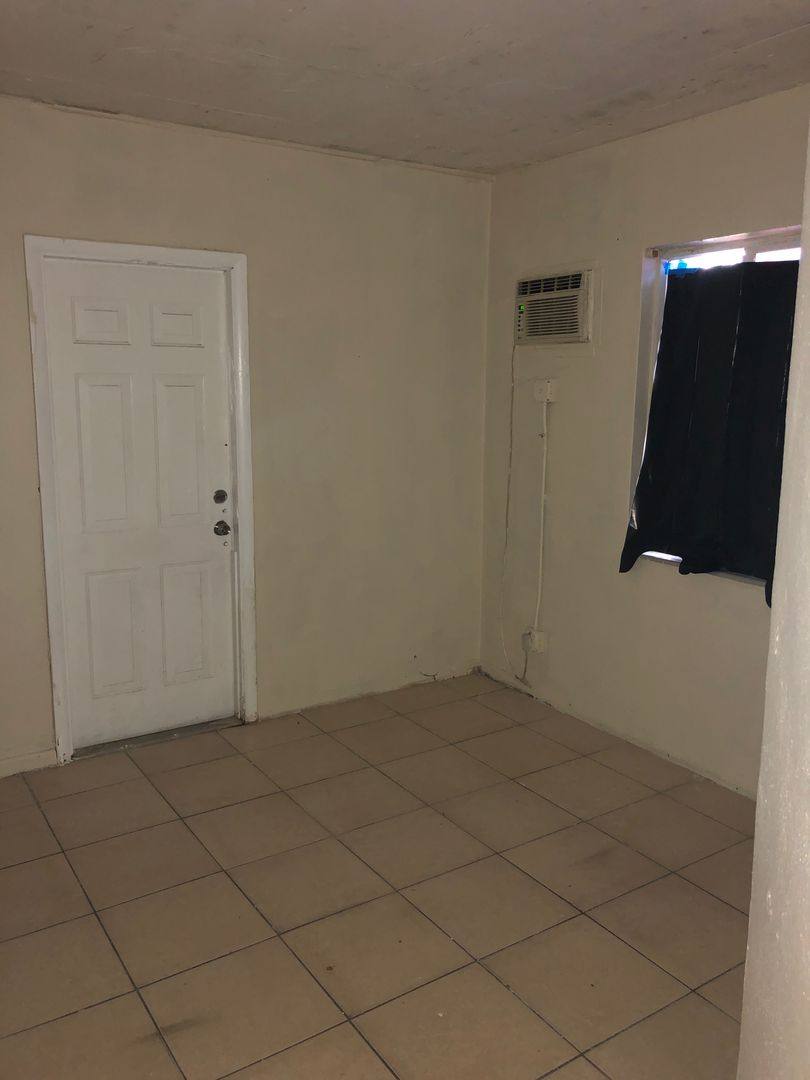 Apartment for rent at 829 NW 10 Terrace, Fort Lauderdale, FL 33311