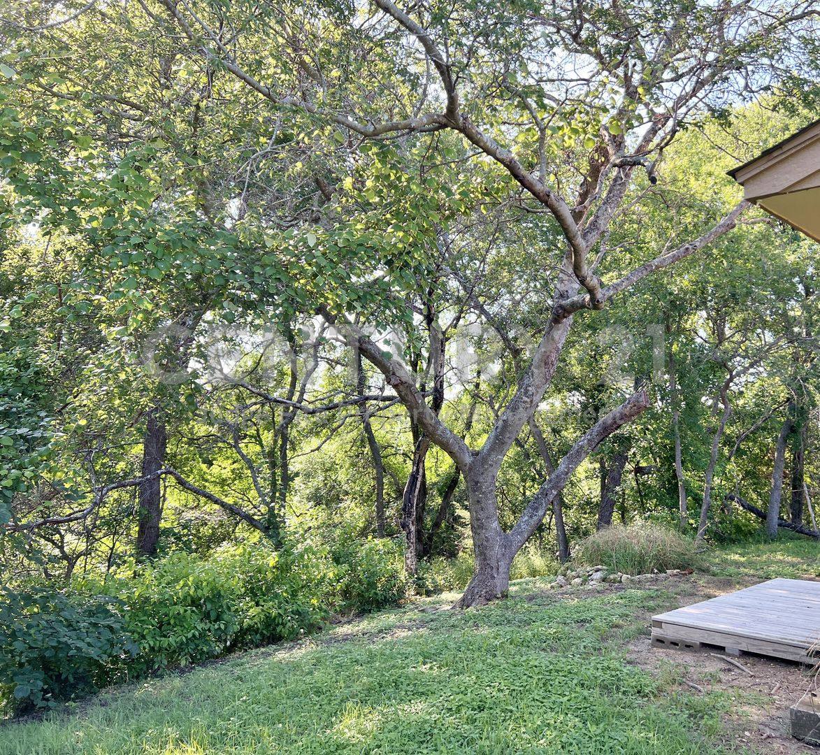 117 Redbud Court, Waxahachie, TX 75165